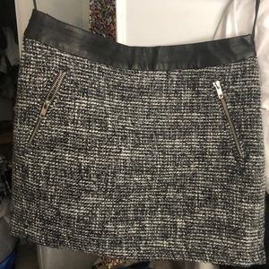 Mango tweed skirt never worn 🌸🌸🌸